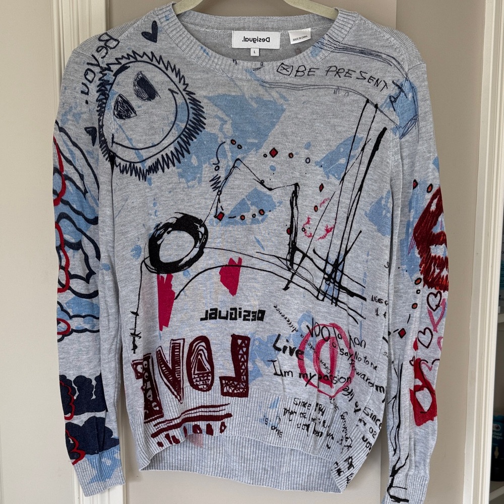Desigual Women’s Artistic Crewneck Sweater - Gray and Red
